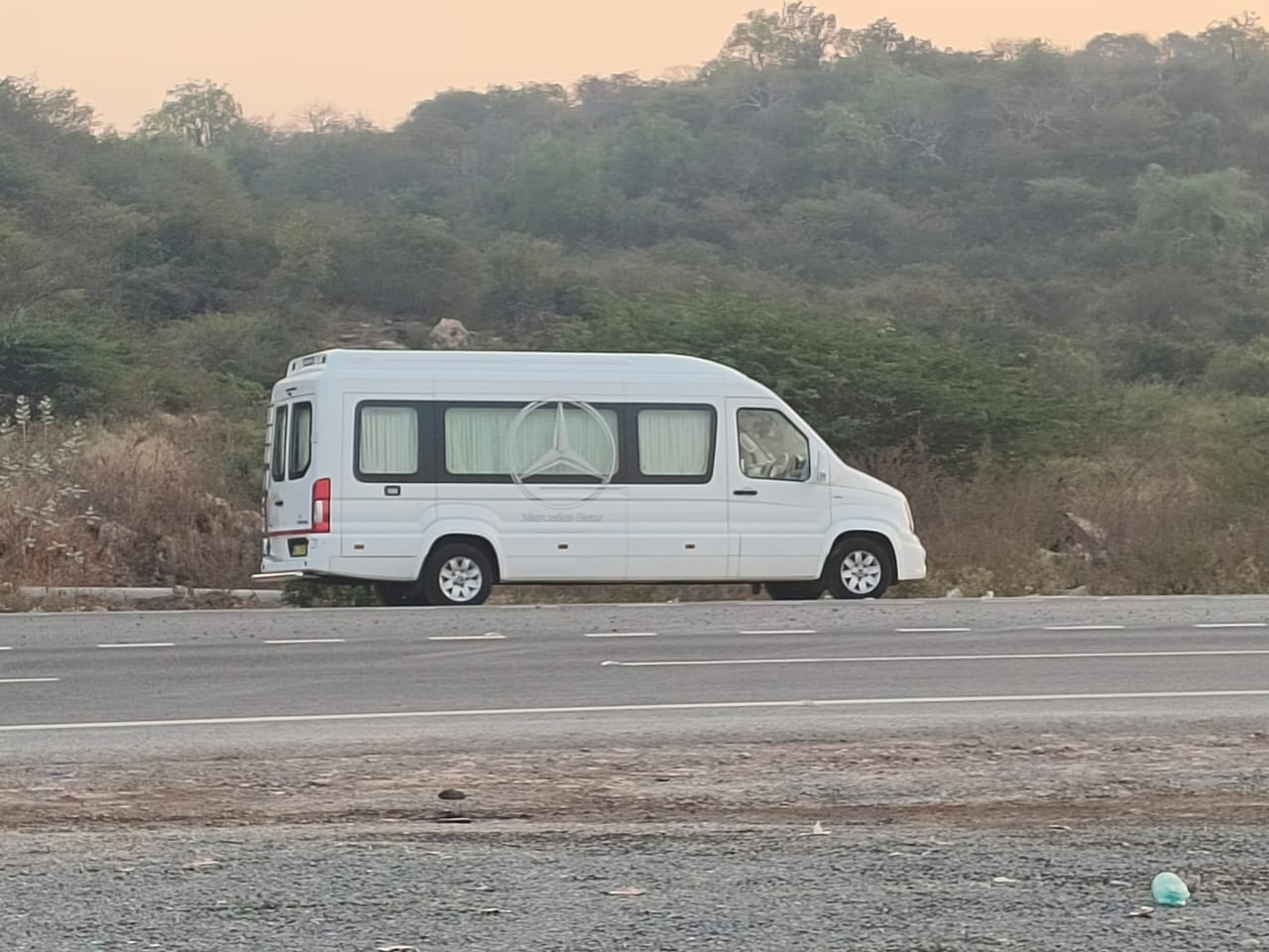 Traveller vehicle on an outstation road